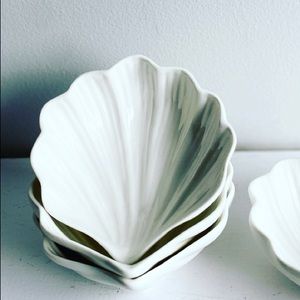 Bundle of 4 Shell Dishes, Art Deco Dish